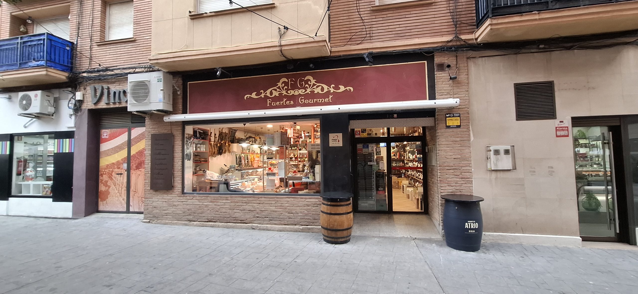 Fuertes Gourmet Wine Cellar