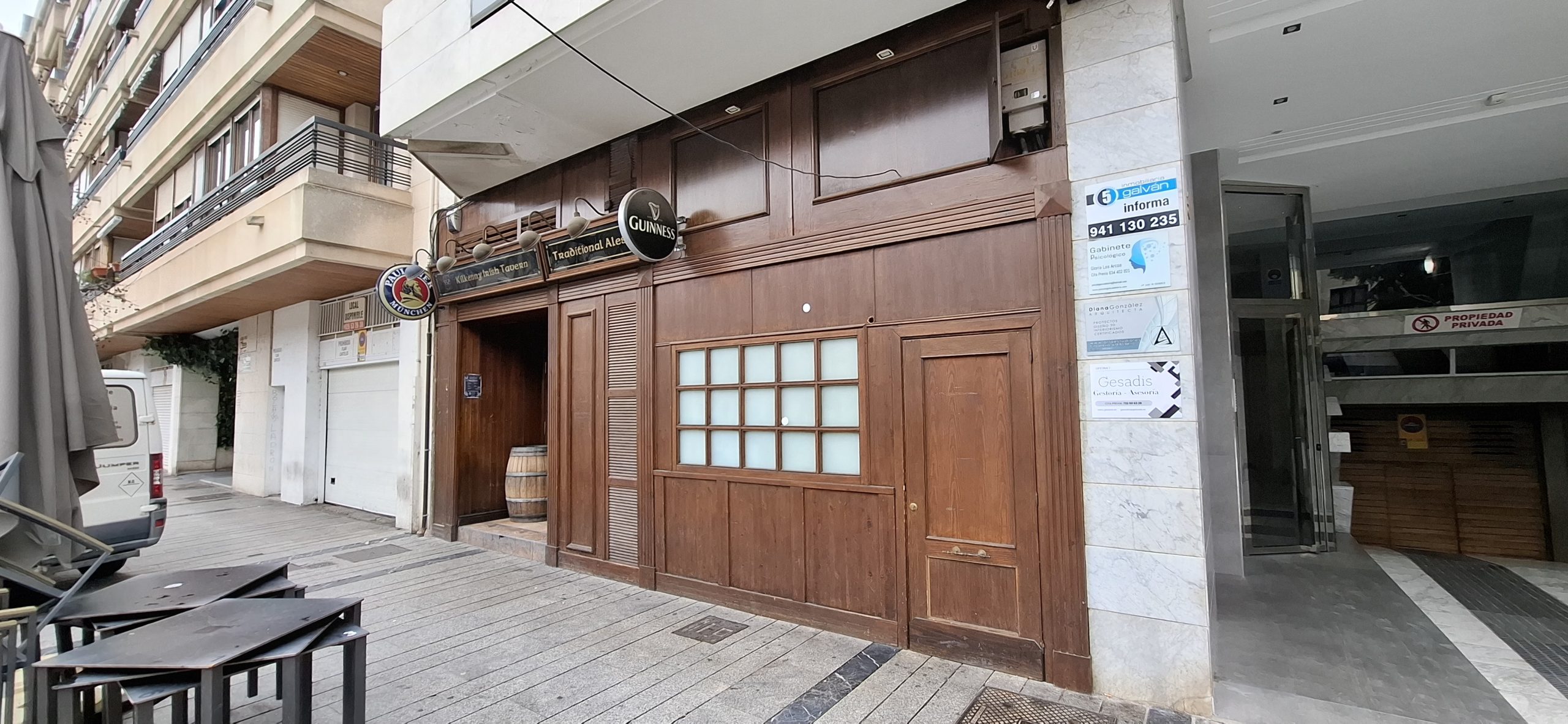 Cervecería Kilkenny Irish Tavern